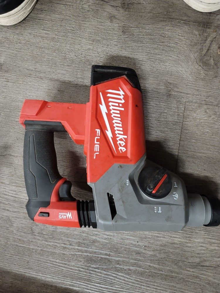 M18 1 In SDS Rotary Hammer