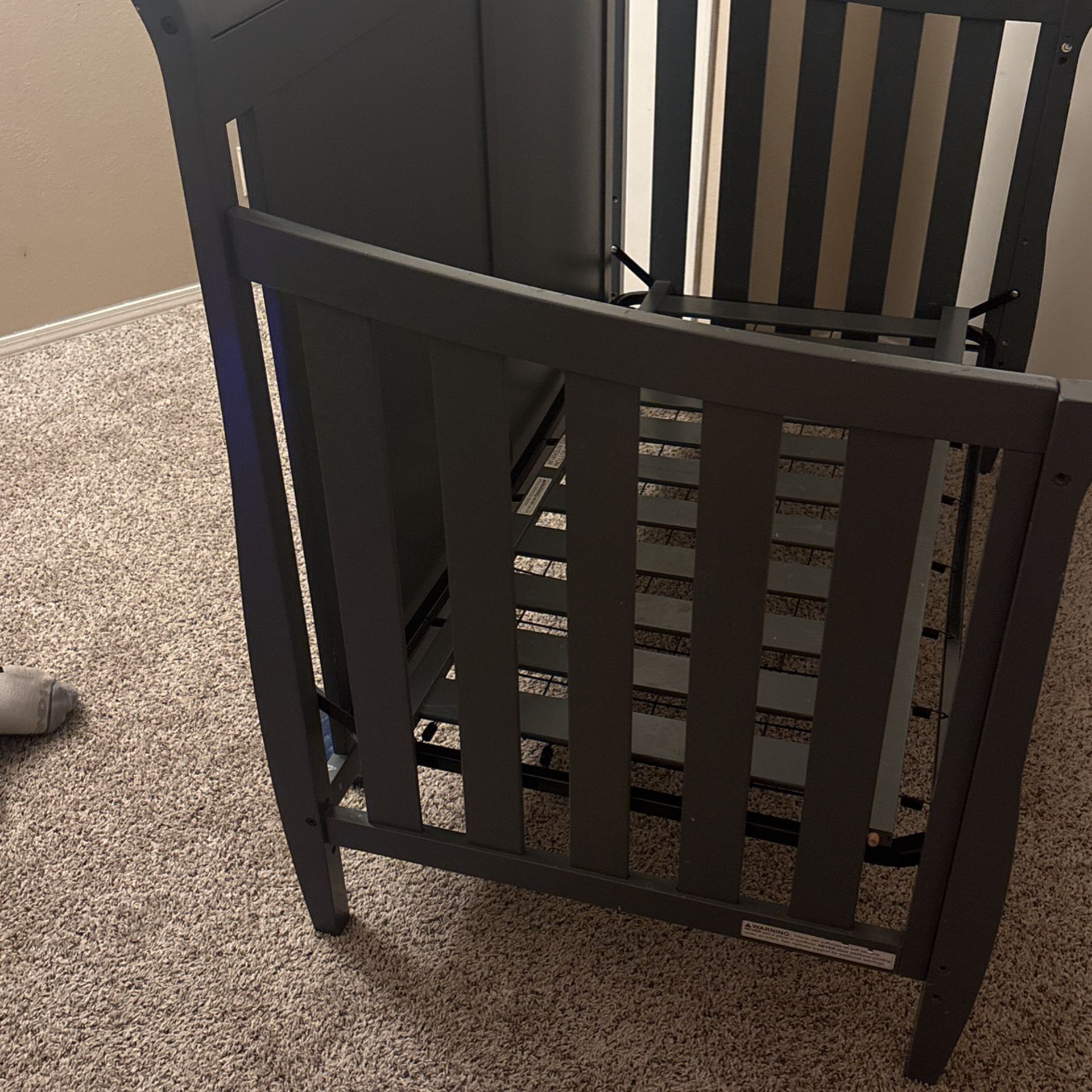 baby crib 10 months to 3 years