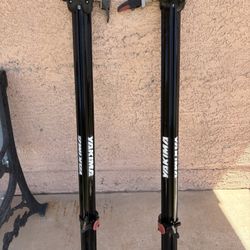 Yakima bike carrier for roof racks