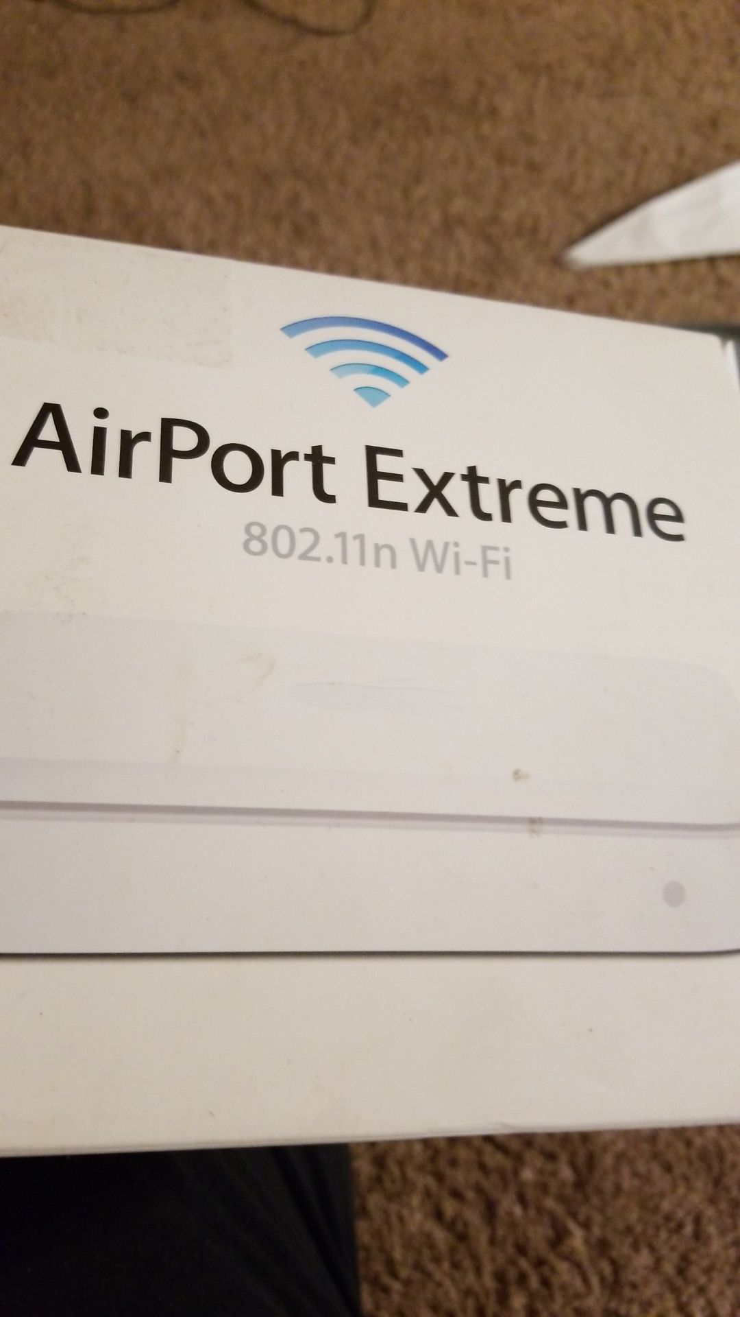 Apple airport extreme router