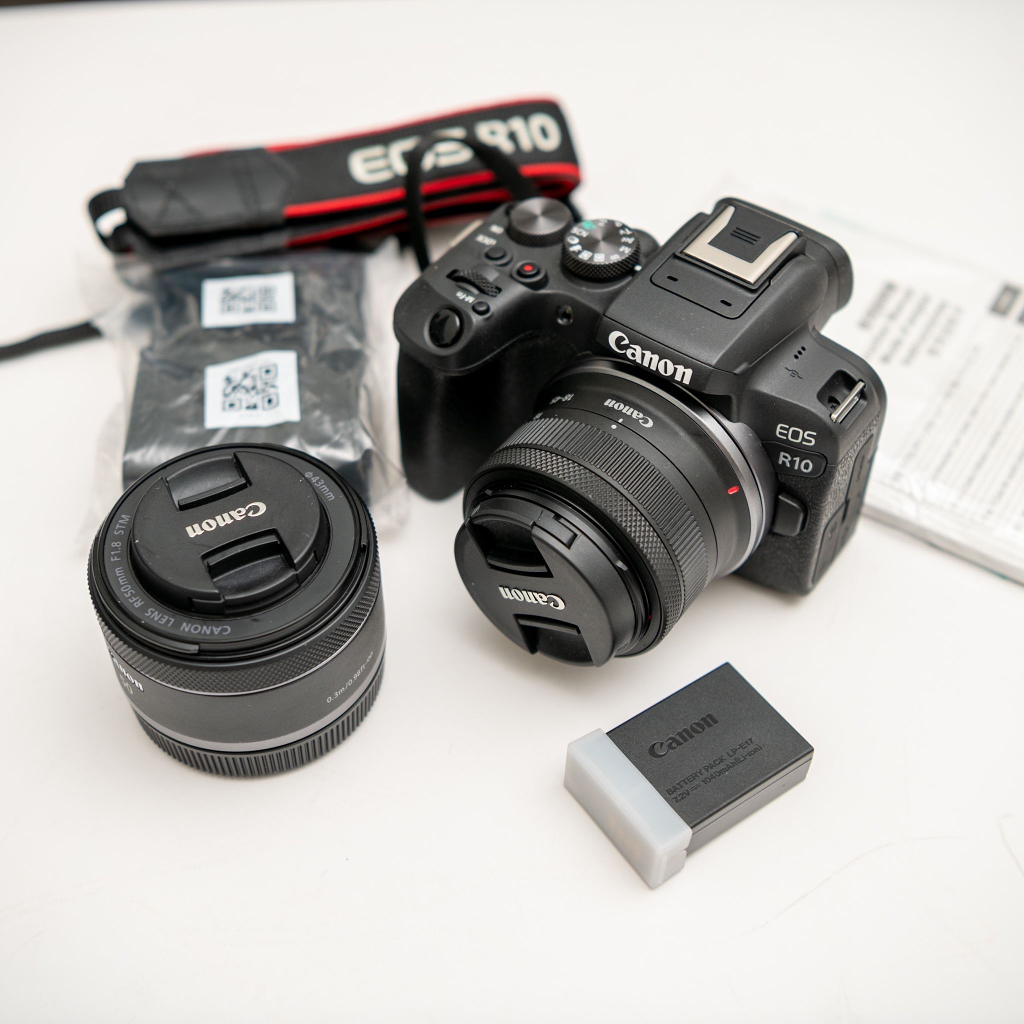 Canon R10 With 2 Lenses