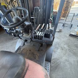 1999 Toyota 3000lb Forklift