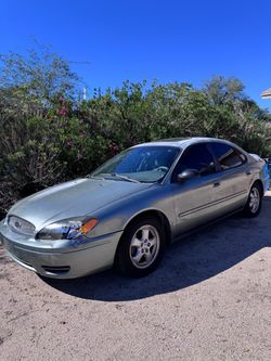 2005 Ford Taurus
