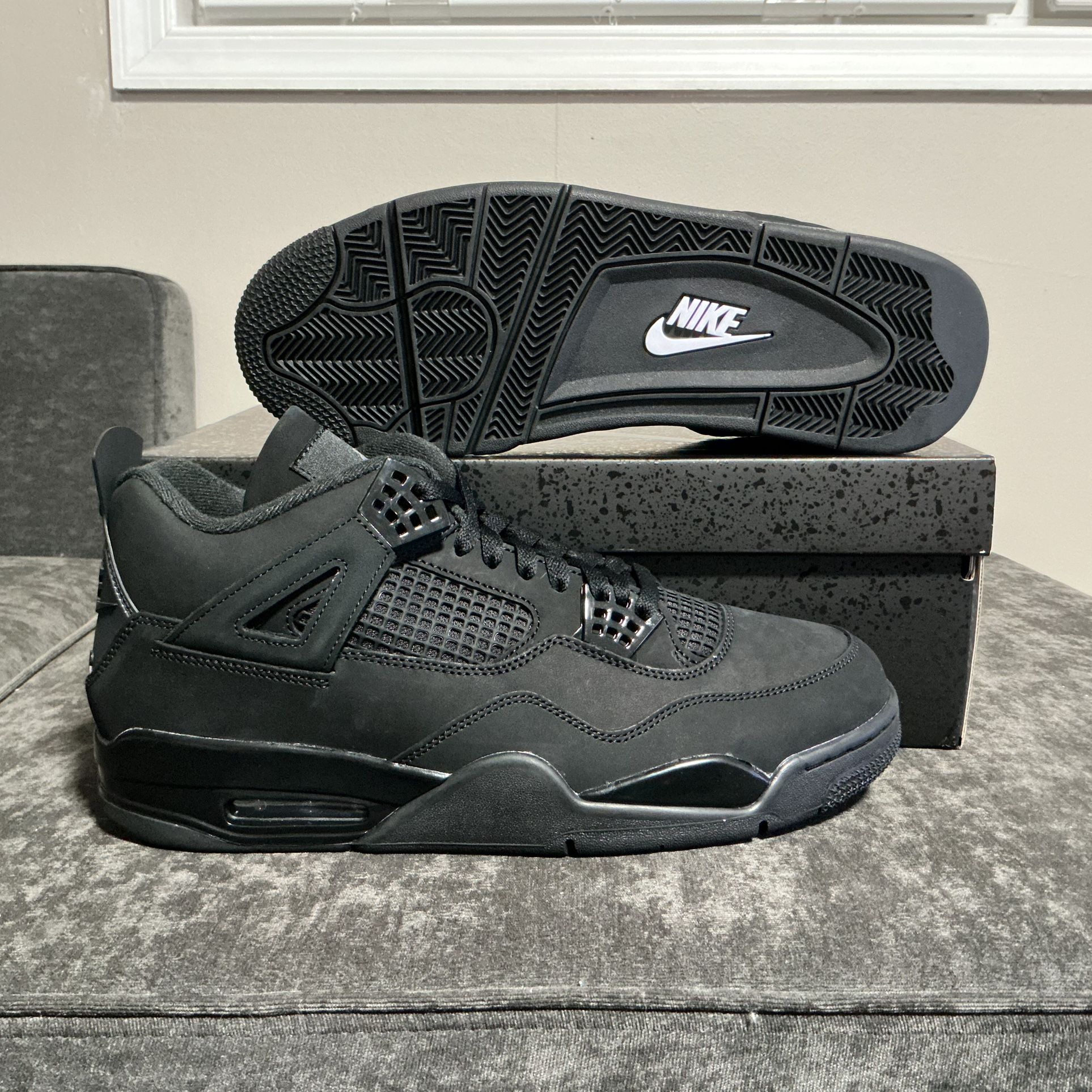 Multiple Sizes - Jordan 4 Retro “Black Cat” 2025
