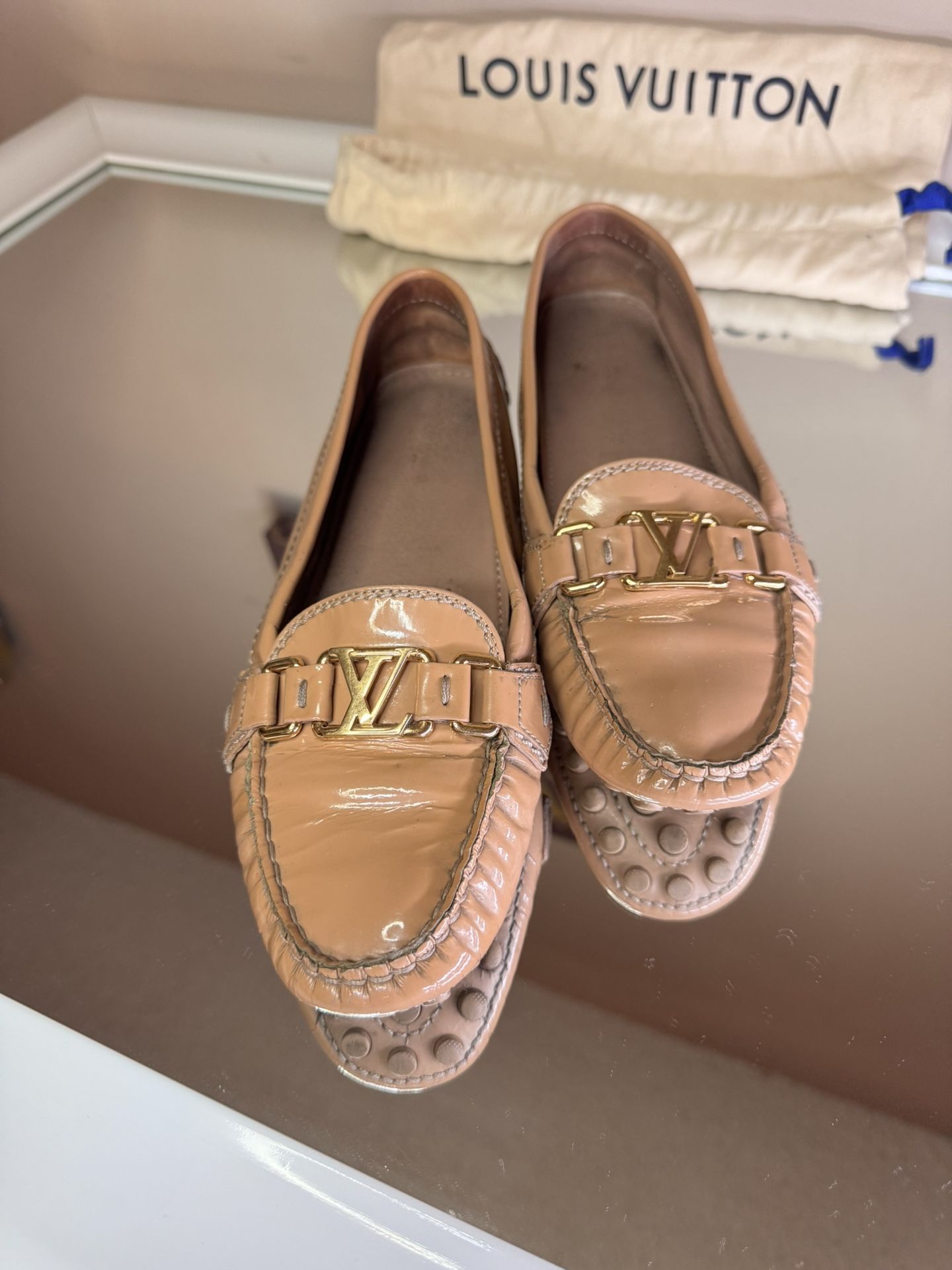 Louis Vuitton Oxford Loafer Women’s Size 38.5 Nude Patent Leather
