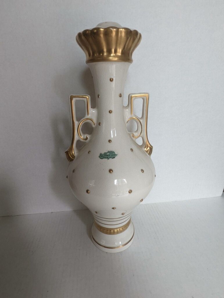 Vintage Shetland China Lamp Base - needs wiring