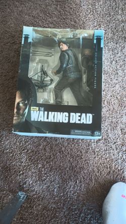 The Walking Dead 10-inch Daryl Dixon Deluxe Action figure
