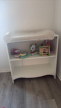 Changing table