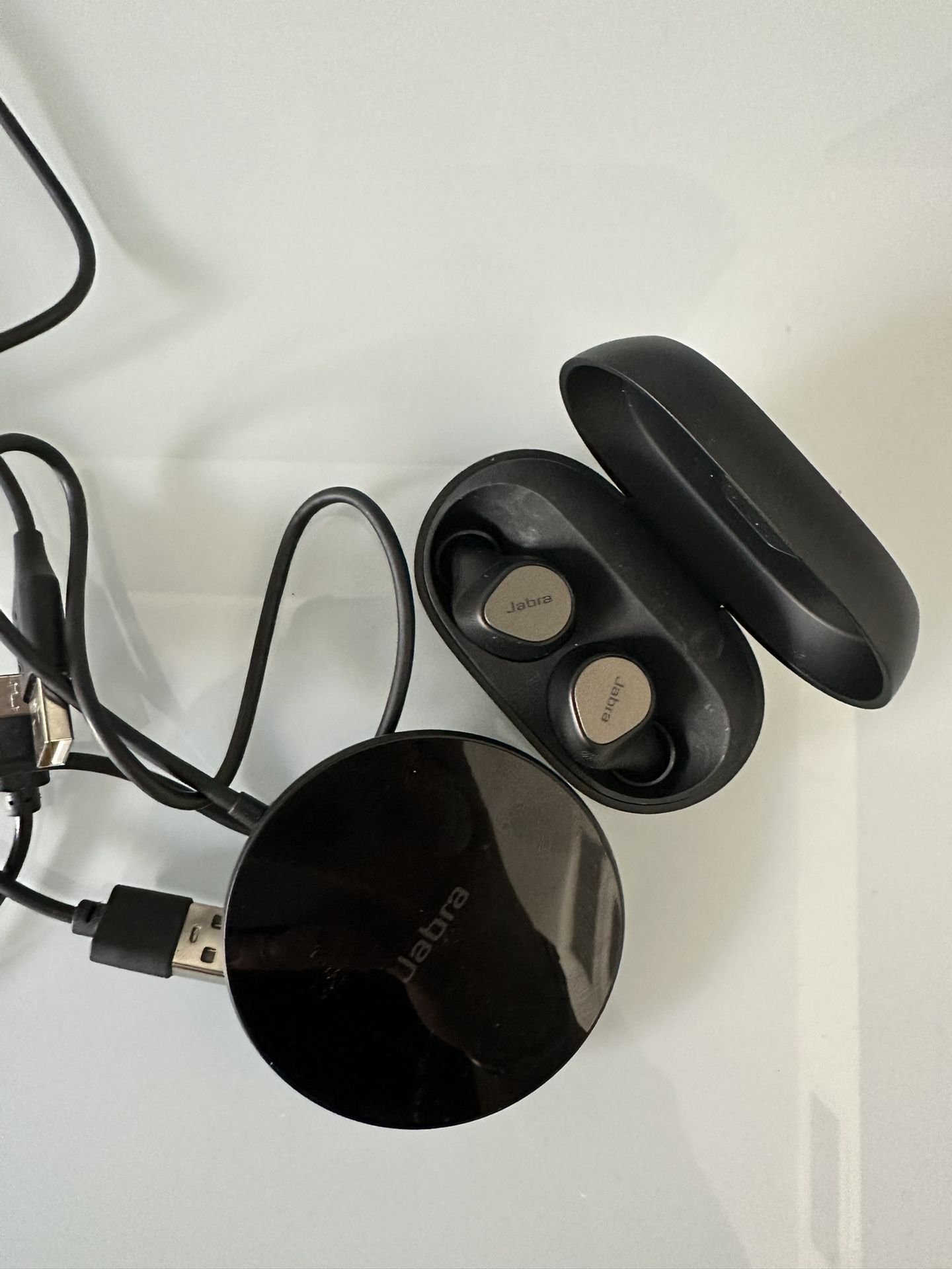 Jabra Headset Plus 2 Chargers for Sale in Long Beach, CA OfferUp