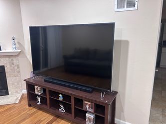 VIZIO 75” M-Series 4K HDR Smart TV – Great Condition