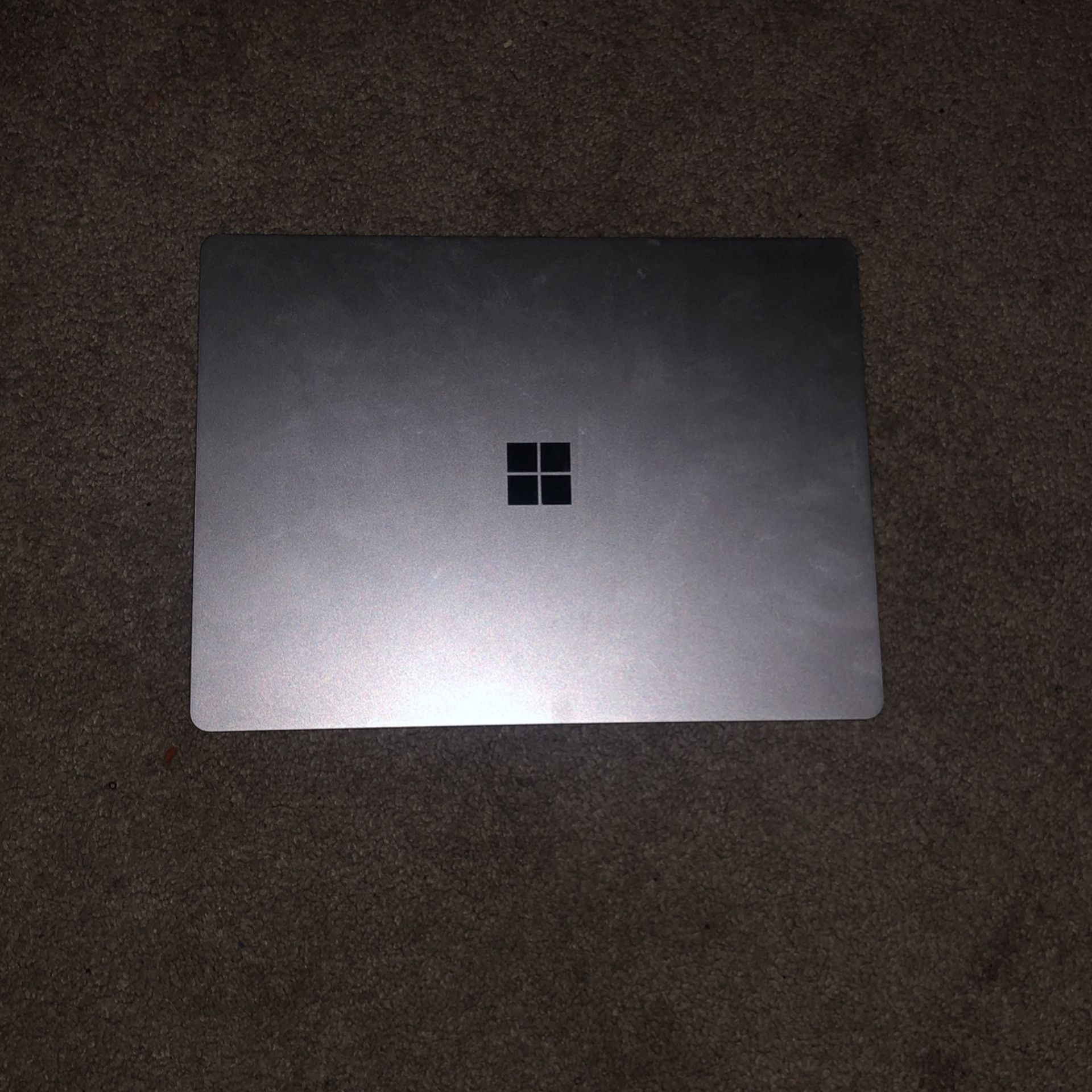 Microsoft Surface Go