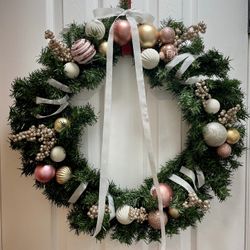24” Handmade Christmas Wreath And Wreath Hanger