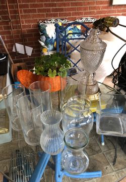 Glass vases $1 each