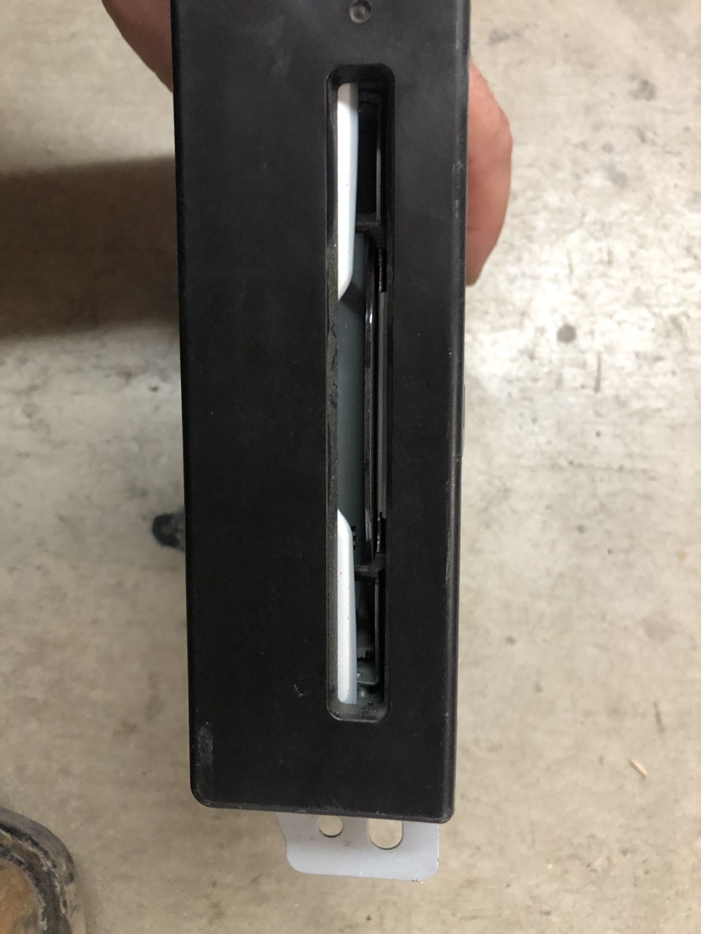 2015-2017 SILVERADO/SIERRA/ESCALADE/LACROSSE CD DISC PLAYER (13594481)