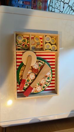 Wooden Pizza Play Set Toy Melissa and Doug