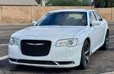 🚨 Auction this Saturday - 2015 Chrysler 300 Limited 4 Door Sedan