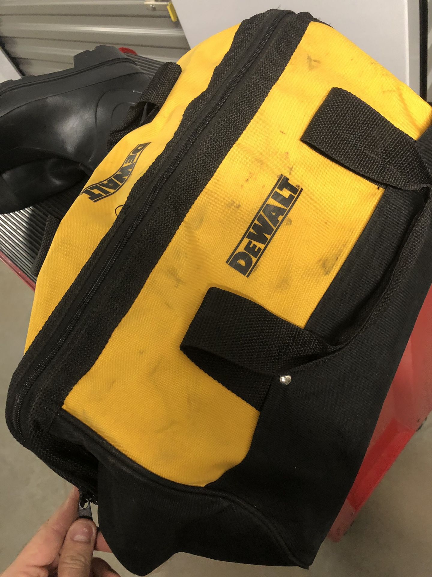 Dewalt 21 Nail Gun Nailer Brand New Used once