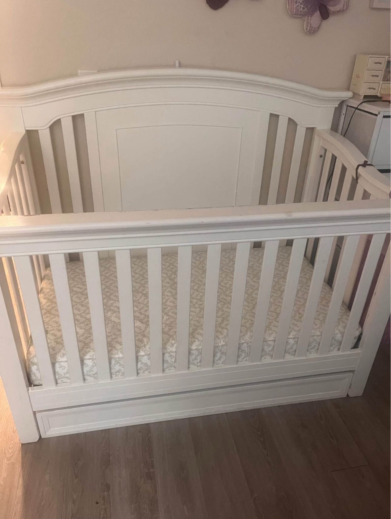 Baby Crib With Mattress