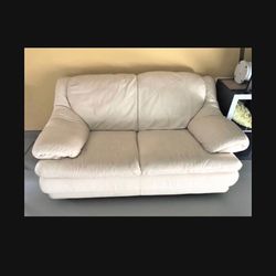 Scandinavian desighn leather love sofa off white leather