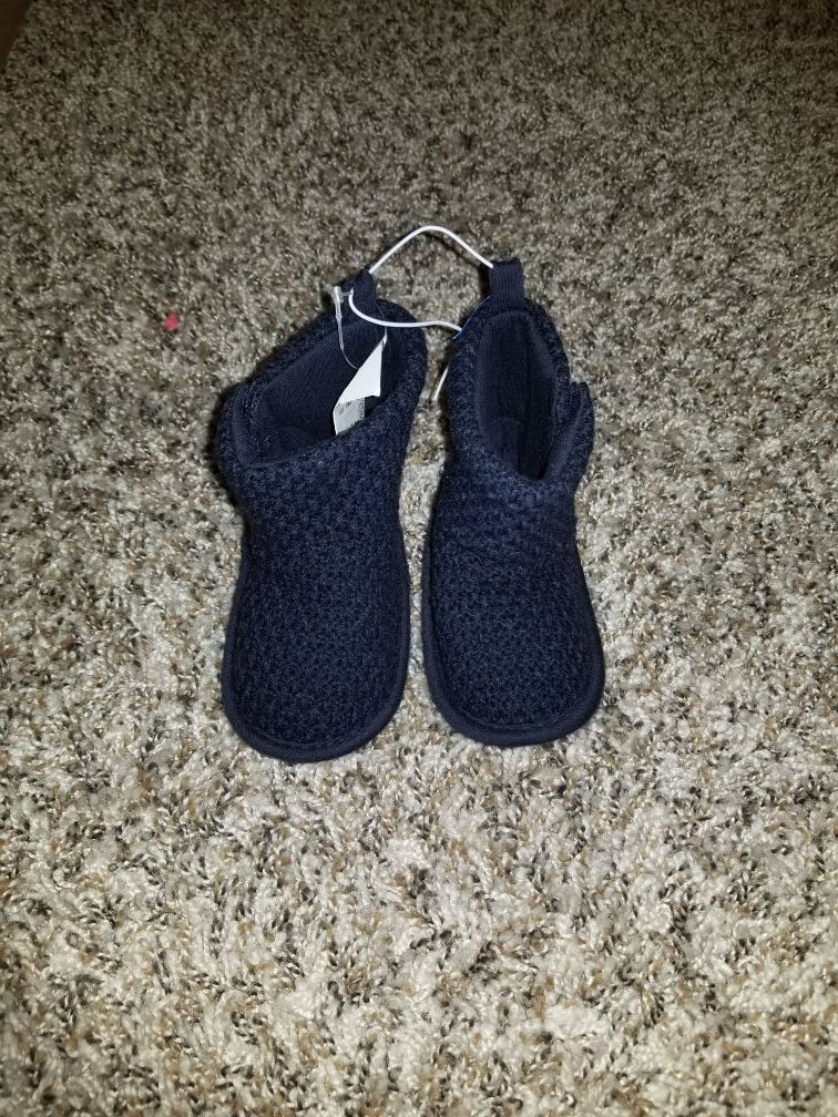 Baby boots koala brand new