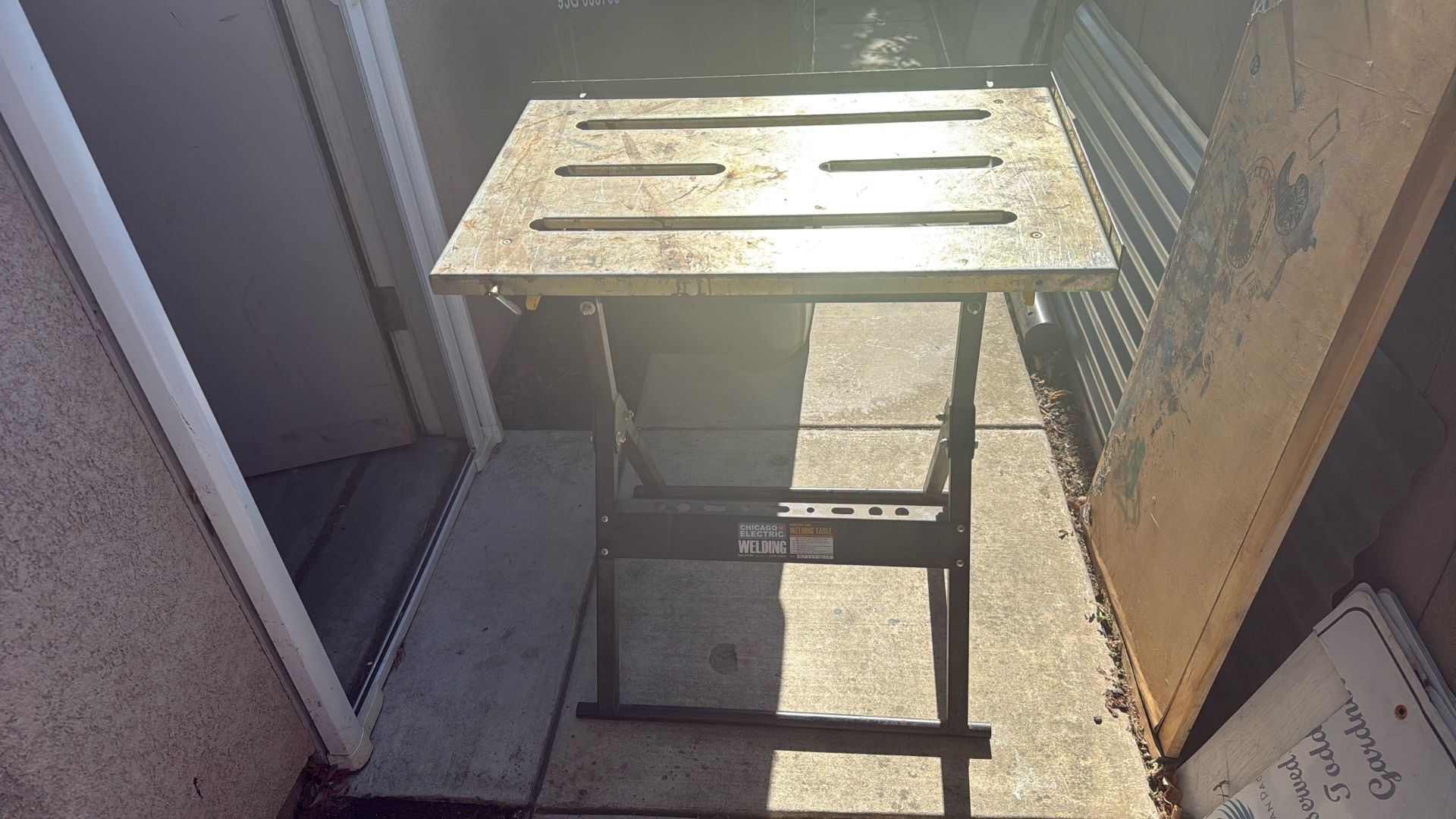 Chicago Electric Welding Table