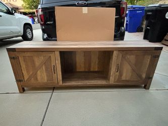 Rustic Farmhouse TV Stand/ Entertainment Center