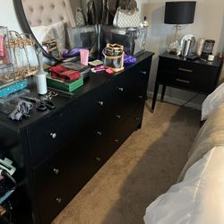 Dresser And Night Stands 