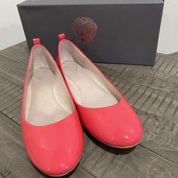 Vince Camuto Flats