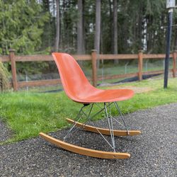 Mid Century Modern Herman Miller Eames Fiberglass Rocking Chair