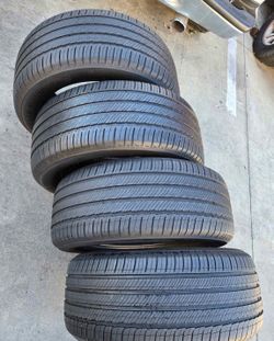 Set 275/50-20 michelin con el 80% de vida