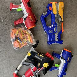 4 Nerf Guns And Darts 