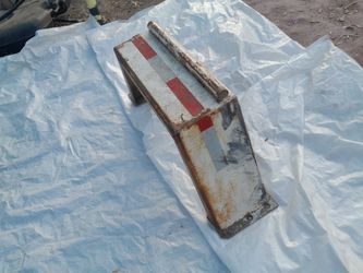 Heavy duty trailer fender