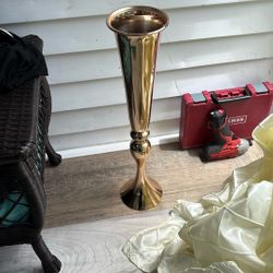 6 Gold Trumpet Vases
