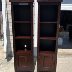 Wooden  Bookshelves