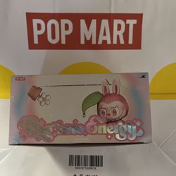 POPMART - BIG INTO ENERGY PHONE CHARM BLIND BOX