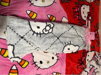 Hello Kitty blanket