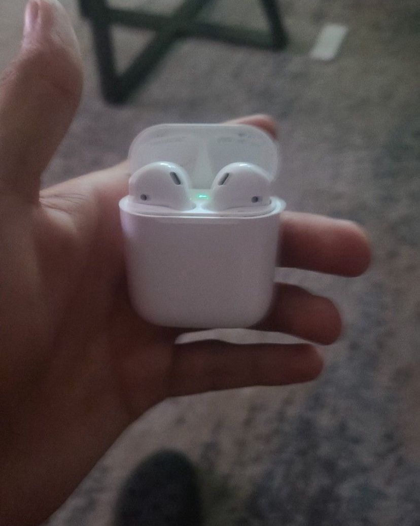 Airpods