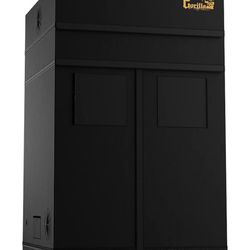 Gorilla Grow Tent In Awesome Shape! 5’ X 5’