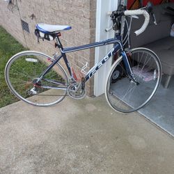 Felt Z100 Road Bike – Lightweight, 24-Speed
