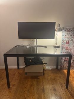 Pardon Room and Board Desk