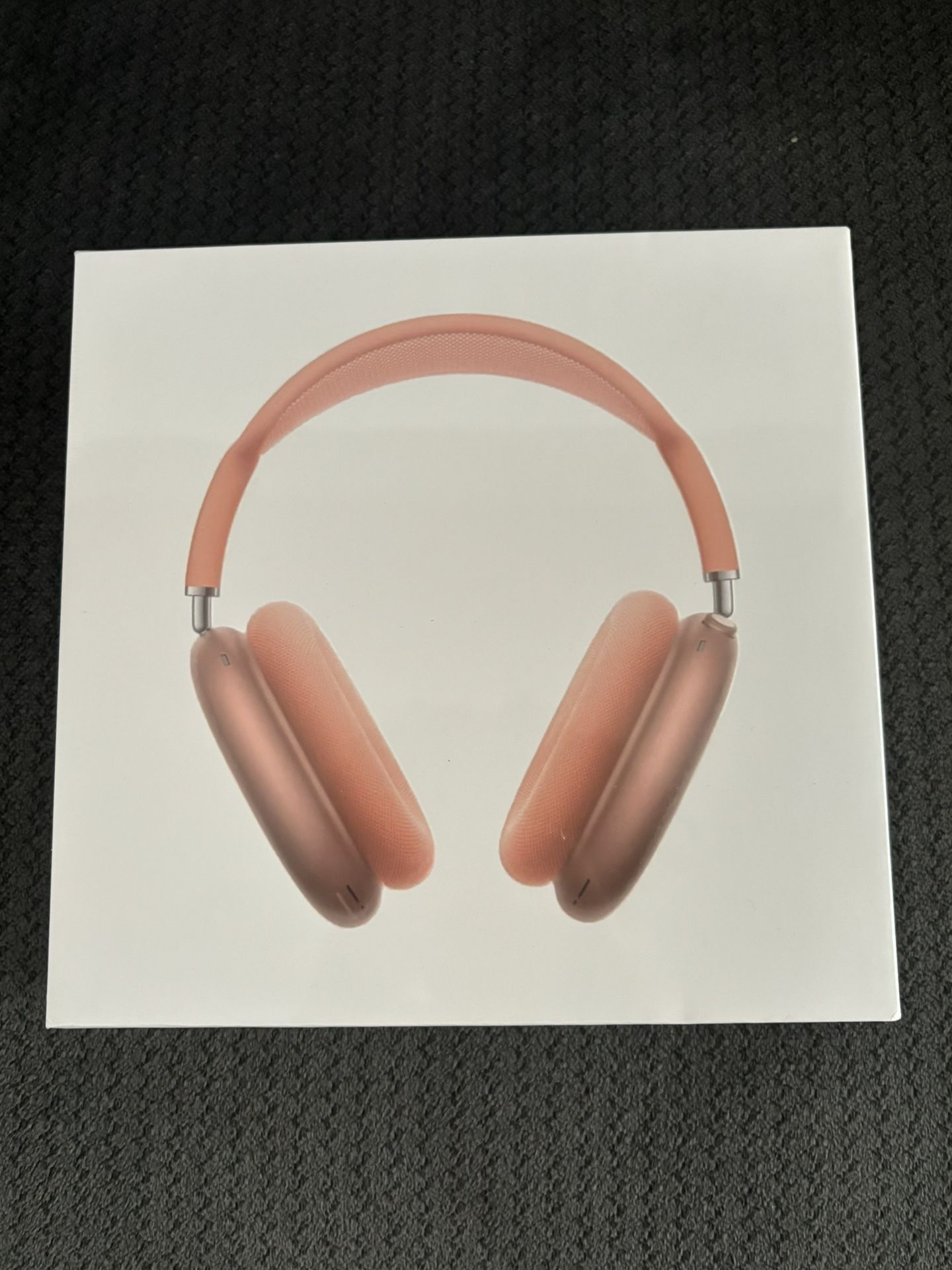 Red/Pink Airpods Max