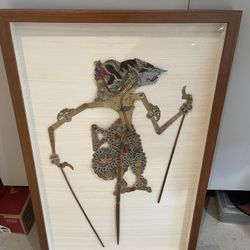 SHADOW PUPPET 