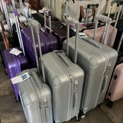 🧳 Brand New Premium Hard-Shell Luggage – Prices Start at $25! 🧳 📍 Pickup: S. Durango & 215 (near IKEA)  Travel smart and in style with these brand 