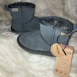 FANTURE Kids Snow Boots Boys Girls Winter Boots Cow Suede Warm Faux Fur Lined Durable Shoes