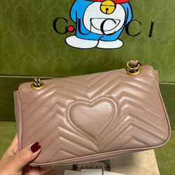 Women's Crossbody Gucci Marmont GG Purse bag