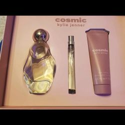 COSMIC KYLIE JENNER 3 PC PERFUME GIFT SET