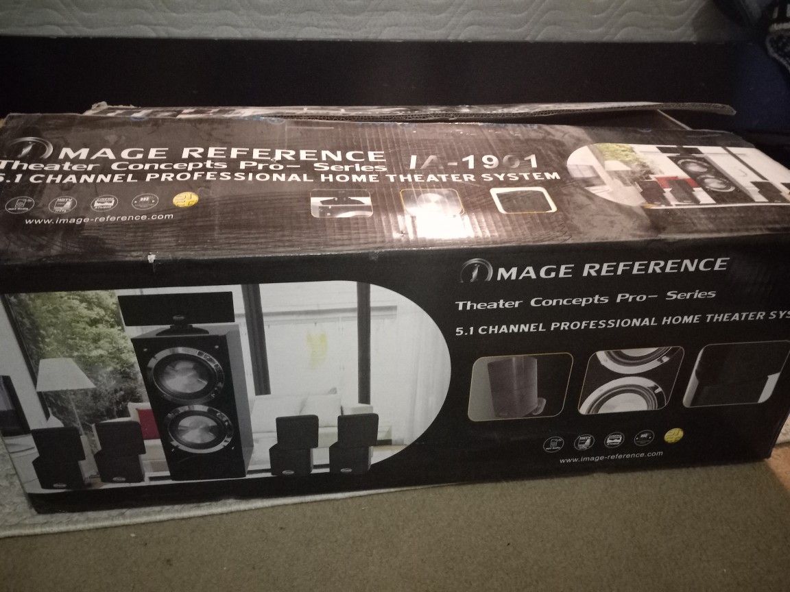 Mage Reference Una Caja De Bocinas