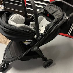 Baby Jogger Infant Car Seat & Stroller Set