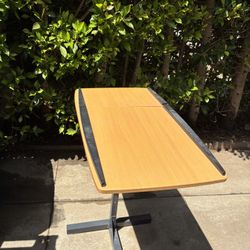 Art Desk