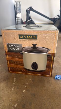 Brand New 41 & Main 3-Quart Slow Cooker